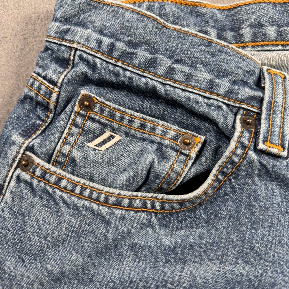 DKNY Jeans Men's Sz 34x32 VTG City Med Wash 100% Cotton Normcore Durable Nice - Picture 8 of 9